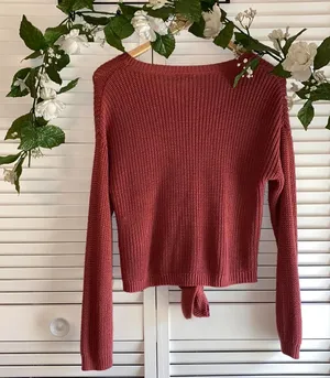 Charlotte Russe Pink Cropped Sweater thumbnail 2