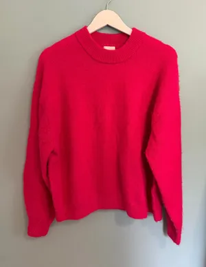H&M Pink Sweater thumbnail 1