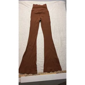 OFFLINE by Aerie Brown Ribbed Flare Leggings High Waist Pockets Small 4284 thumbnail 2