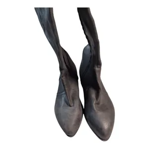 Nine West Nicolah Black Leather Knee High Pointed Toe Wide Calf Riding Boots 9 thumbnail 2