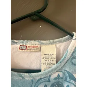 Faded Glory Vintage Y2k Blue Tie Dye‎ Damask Baby Tee Small Short Sleeve Y2K Top thumbnail 4