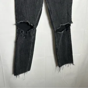 Abercrombie & Fitch Black Ultra‎ High Rise Mom Jean Distressed Size 28/6 thumbnail 3