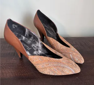 Vintage Fredrico Amanda Leather Brown & Turquoise D'Orsay Kitten Heels thumbnail 1