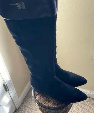 ShoeDazzle Elegant Black Women's Knee-High Boots thumbnail 2