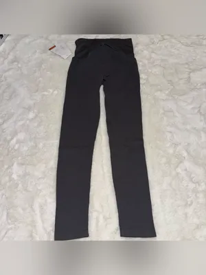 NEW isabel maternity by ingrid & isabel Leggings thumbnail 2