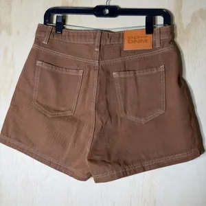 Princess Polly Brown‎ Twill High Rise Workwear Shorts Women’s Size 6 Casual thumbnail 6