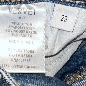 Vervet Blue Stylish Light Blue Wash Women's Straight Leg 5 Pocket Jeans-Size 29 thumbnail 11
