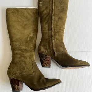 Frye Reed Sz 7M Olive Green Suede Side Zipper Tall Casual Dress Heeled Boots thumbnail 4