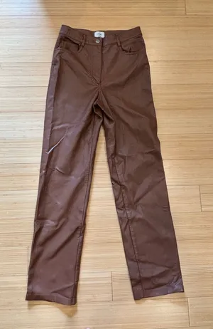 Vegan Leather Aritzia Wilfred Pants thumbnail 1