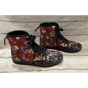 Dr. Martens Pink Floral Boots Kids Size 4 Womens Size 6 thumbnail 2