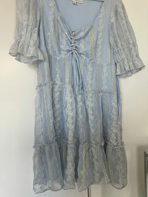 dress thumbnail 4