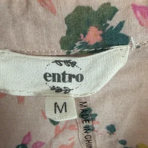 Peach Multi Floral Print Collared Button Down Ruffle Dress 100% Cotton Medium thumbnail 4