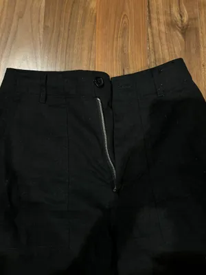 Black Pants thumbnail 2
