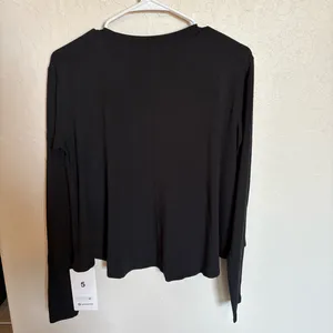 Lululemon Modal Relaxed Fit Lounge Long Sleeve NWT SZ 4 Black thumbnail 2
