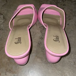 SHEIN Pink Sculptural Heart Heel Mule Sandals Womens 9 Square Toe Slides thumbnail 4