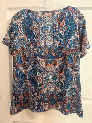 Passports Women's Size L Paisley Cowl Neck Short Sleeve Top thumbnail 4