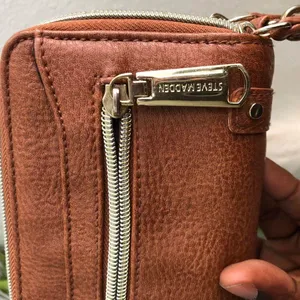 Steve madden brown leather wallet wristlet cardholder bag purse. Measurement in pics thumbnail 4