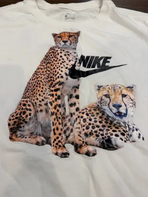 Nike Oversized White Cheetah Print T-Shirt Size Small - C1 thumbnail 3