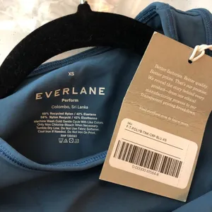 Everlane Womens The Perform Tank Cropped Aergean Blue XS thumbnail 4