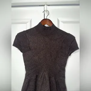 Antonio Melani Lightweight Stretch Bodycon Wool Shortsleeve Dress XS thumbnail 2