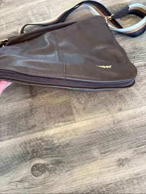 Wrangler Vintage Leather Hobo Bag thumbnail 8