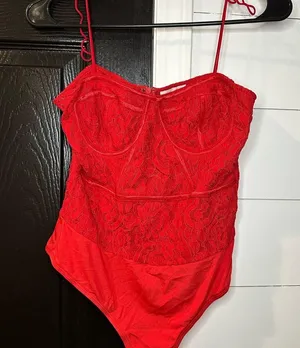 Superdown red lace bodysuit thumbnail 4