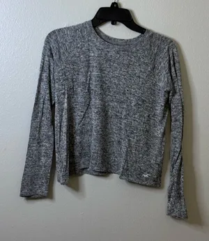 Hollister Women Must Have Collection Gray Longsleeve Shirt Size‎ XS thumbnail 1