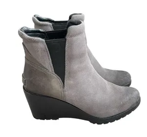 Sorel After Hours Chelsea Boots Women’s Size 10 Suede Leather Gray Wedge Heel thumbnail 1