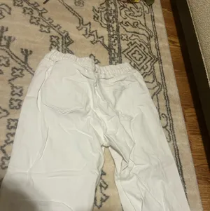 Amazon White Jeans thumbnail 4