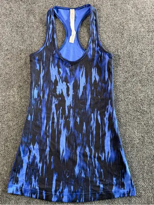 Lululemon Racer Back Tank Top Size 2 Blue Black Color Athletic Great Condition thumbnail 1