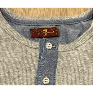 7 For All Mankind Gray Waffle Knit Henley Long Sleeve Shirt Sz S indie grunge thumbnail 5