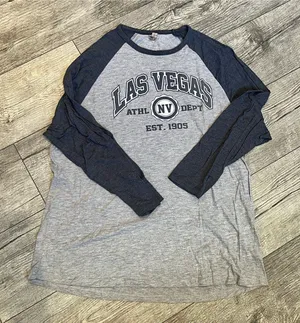 Platinum XL Las Vegas‎ NV Navy & Gray T Shirt 3/4 Sleeves Crew Neck thumbnail 1