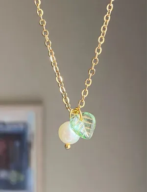 Handmade freshwater pearl & leaf fairy statement necklace🍃 thumbnail 1