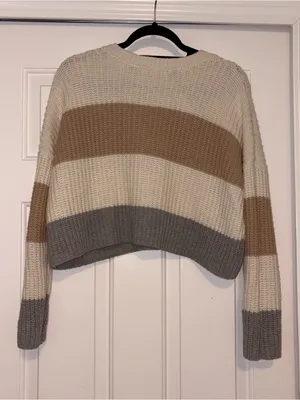 Moon & madison Cropped Striped Knit Sweater in Cream, Tan & Gray Size M thumbnail 4