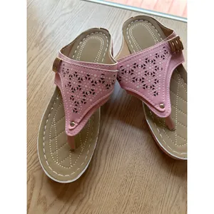 New Women's🌸slip in sandals Slide Light Pink size 5.5-6 thumbnail 6