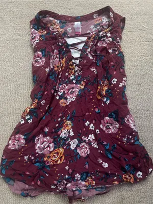 Xhilaration Burgundy Floral Lace-Up Tank thumbnail 1