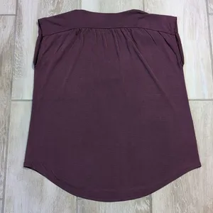 Loft Slitneck Sleeveless Top | Loft Loose fit Sleeveless Shirt thumbnail 13