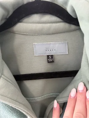 Shacket in Diamond Hands BLANKNYC ~ Sage Green Teddy Shacket Jacket - Women thumbnail 3