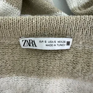 Zara Womens Small Tan White Striped Cropped Knit Sweater‎ Crew Neck thumbnail 4