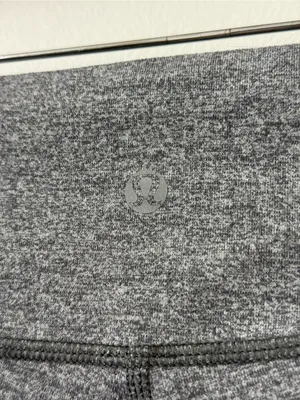 {8} Lululemon Gray Active Capri Crop Leggings thumbnail 4