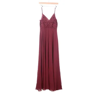 Azazie Burgundy V-Neck Chiffon Maxi Bridesmaid Dress Lace Back Slit Size 10 thumbnail 4