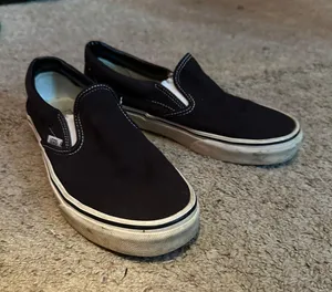 Black Size 10 thumbnail 1