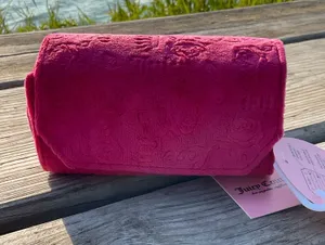 NWT Juicy Couture Hot Pink Travel Jewelry Organizer Roll Case Velvet Embossed Zip Pouch thumbnail 2