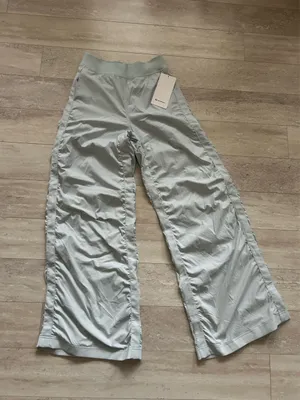 BNWT Lululemon pants thumbnail 2