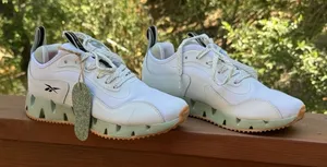 New Reebok Women's Zig Dynamica 4‎ Running Shoes White/Green 30106WWKV Size 8 thumbnail 1