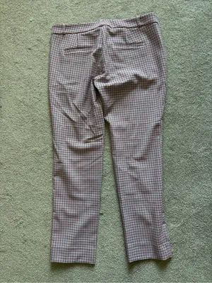 Banana Republic Sloan Pants - 8 - pink, black, tan plaid. thumbnail 2