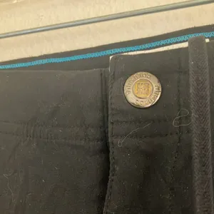 FINAL MARKDOWN Columbia capris 10 thumbnail 3