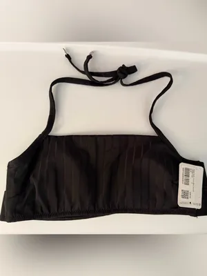 Lululemon Ribbed Halter Cross-Back Swim Top in black A/B Cup Size 4 NWT thumbnail 3