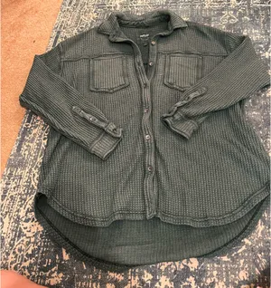 Aerie Button-Up thumbnail 1