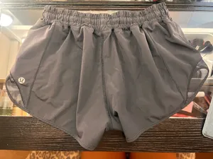 Lululemon Hotty Hot Shorts 2.5" Low-Rise thumbnail 3